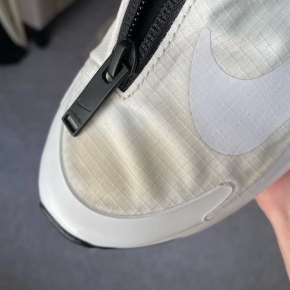 NIKE X AMBUSH AIR MAX 180 HI - Picture 5 of 8